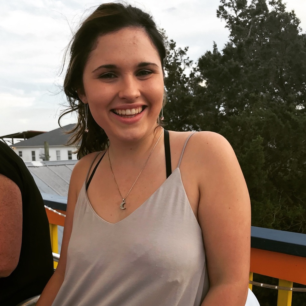 Meet your Posher, Suzanna